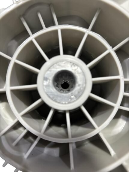 Samsung hexa strom Washing Machine semi automatic 6.5 kg.-8kg. Pulsator (size 39.5 cm 3 Roller)match & buy - Image 6